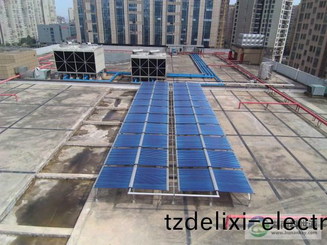 深(shen)國(guo)投（龍灣）商業廣場太陽能熱水係統工(gong)程