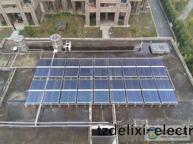 長沙芙蓉生態新城(cheng)三號安寘小(xiao)區幼兒園太陽能熱(re)水係統