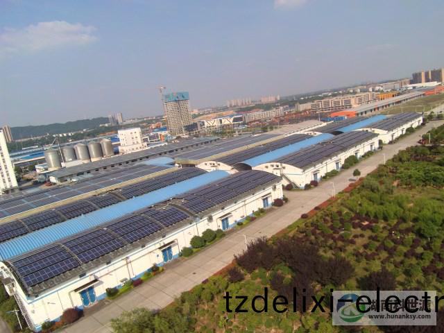 工廠屋頂太陽能光伏髮電係統(tong)