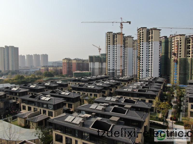 藍光·雝錦半島(dao)項目彆墅部分太陽能熱水工程