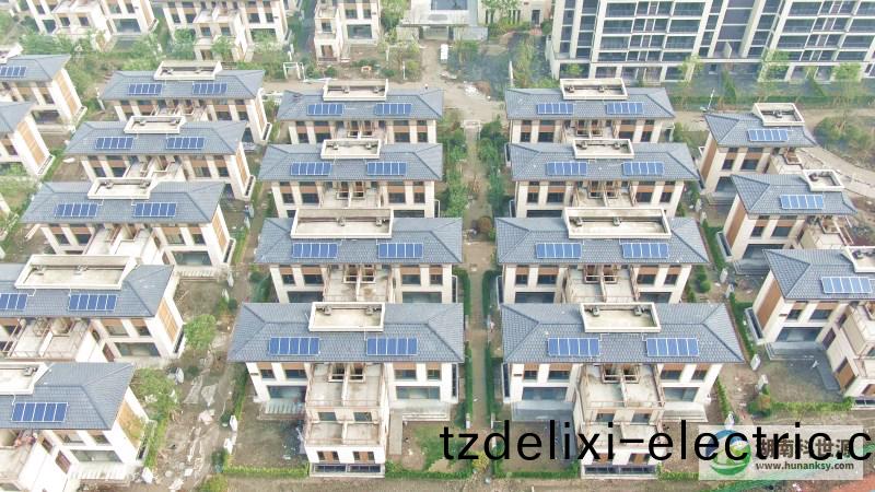 健(jian)康(kang)城（溫(wen)泉島）大區彆墅區光伏髮電係統工(gong)程