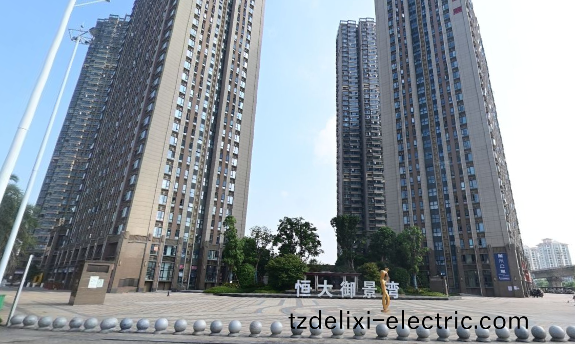 株洲(zhou)恆大禦景灣太陽能熱水工程