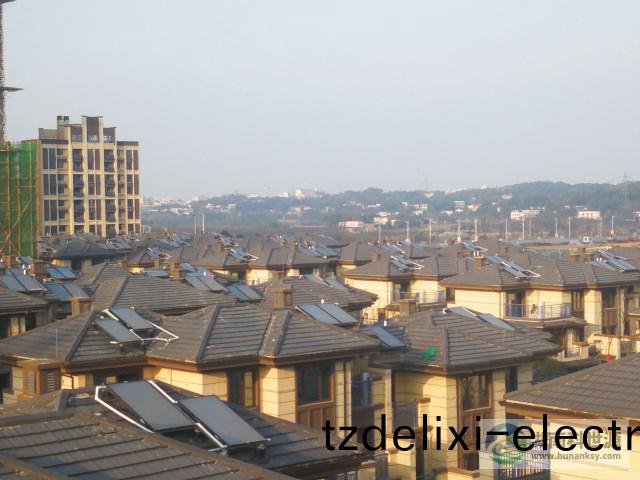 彆墅太陽能(neng)熱(re)水工程