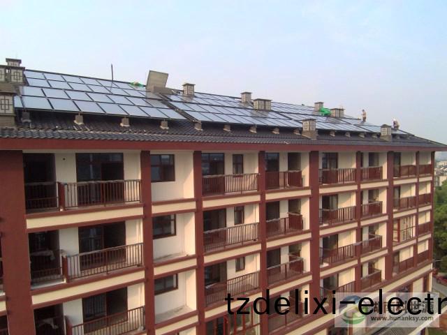 屋麵(mian)太陽能熱(re)水工(gong)程