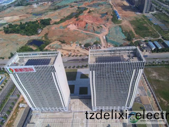 屋頂太陽能(neng)熱水係統工程