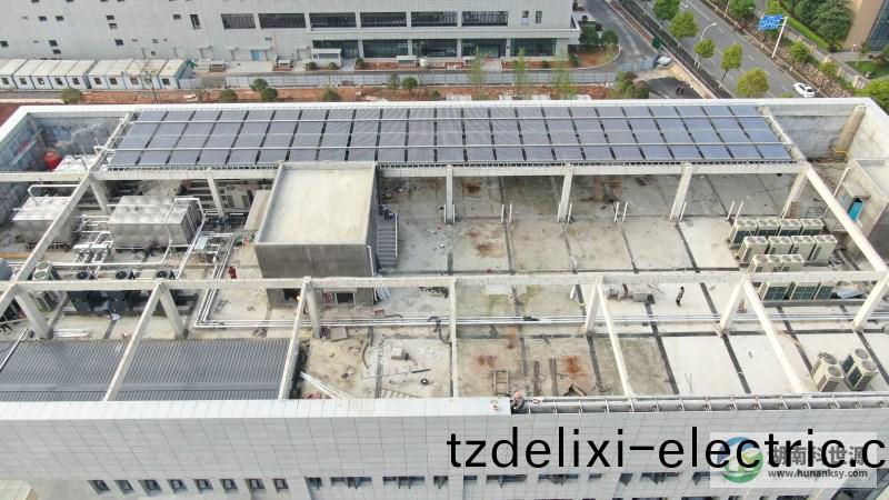 航拍太陽能熱水係統