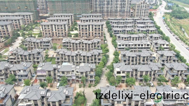 彆墅太陽(yang)能熱水工程