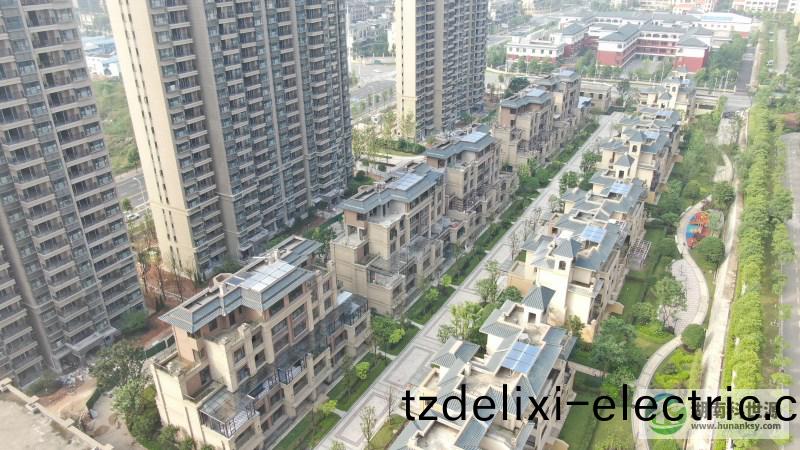 洋房太(tai)陽能熱水係統(tong)工程