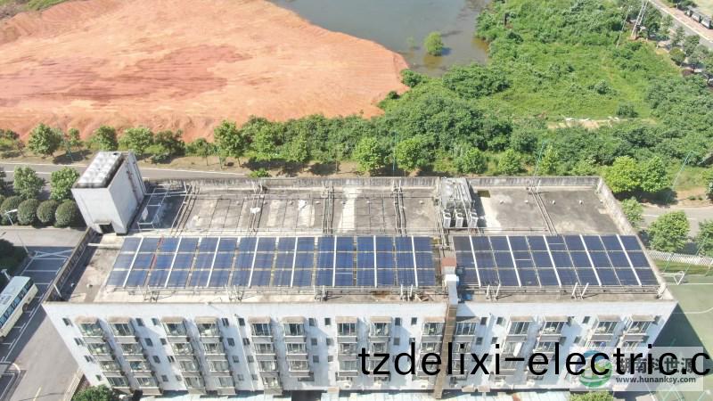 長沙(sha)太(tai)陽能熱水工程