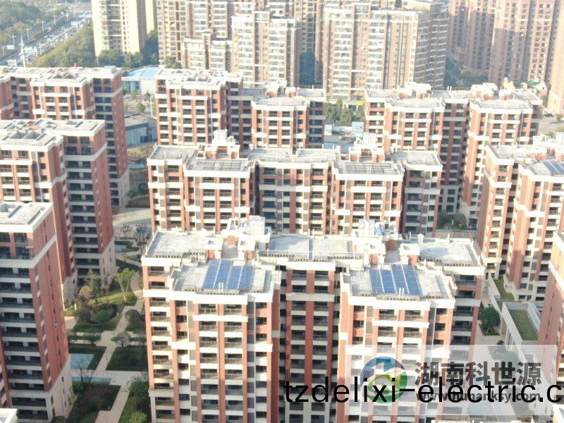 太陽能熱(re)水係統工程