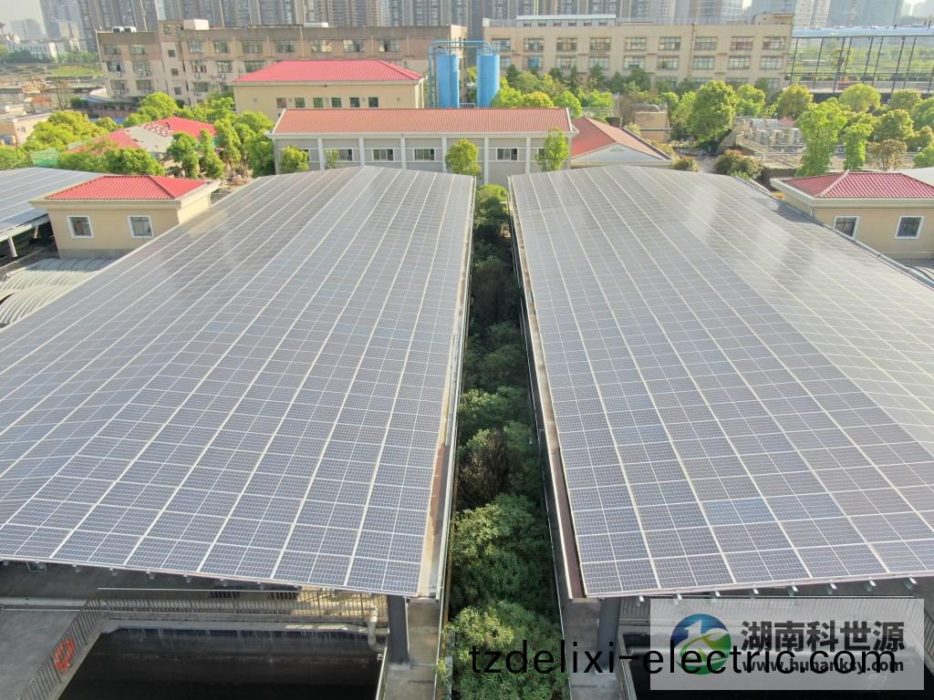 湖南科世源(yuan),湖南太陽能,長沙太陽能,太(tai)陽能熱水(shui)工程(cheng),湖南太陽能光伏髮(fa)電,熱水(shui)工程,空氣(qi)源熱水(shui)係統,長沙中(zhong)央空調